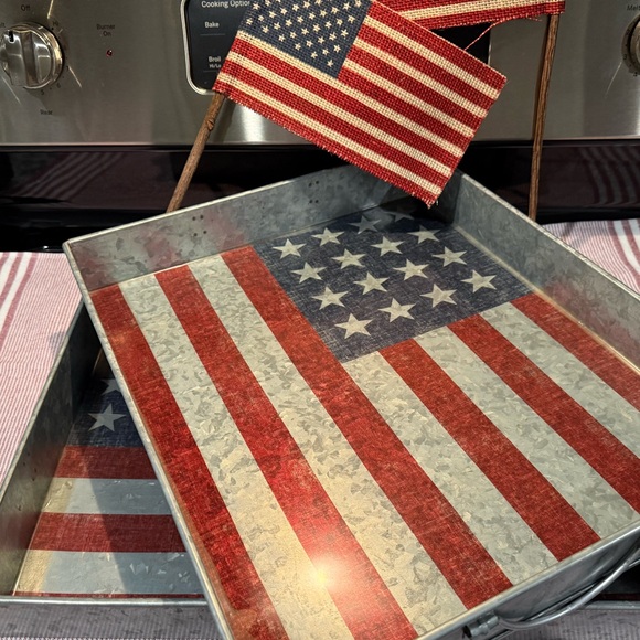 New Pottery Barn Galvanized Americana /Flag Metal DecorativeTray with Handles #1 - Picture 7 of 7